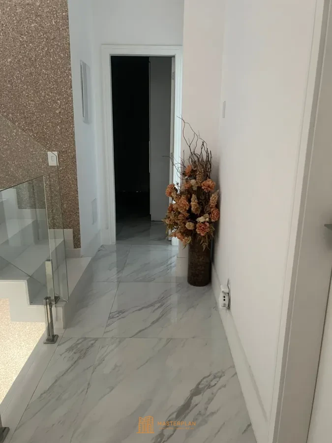 Imagem de Residência de alto padrão no Condomínio Riviera Del Sol – Recreio dos Bandeirantes