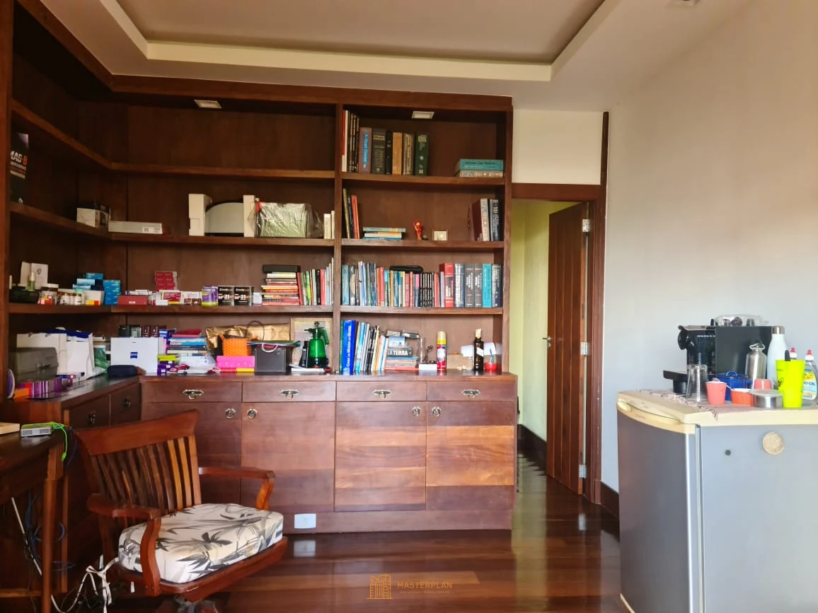Imagem de Casa de Alto Padrão em Barra da Tijuca - RJ (Portinho do Massarú)