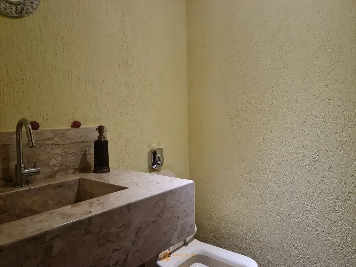 Imagem de Casa de Alto Padrão em Barra da Tijuca - RJ (Portinho do Massarú)