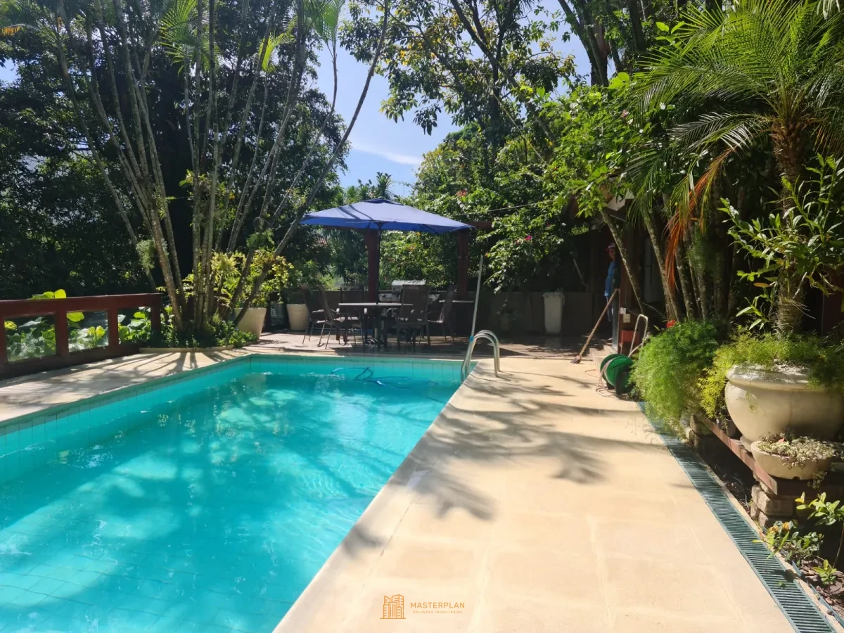 Imagem de Casa de Alto Padrão em Barra da Tijuca - RJ (Portinho do Massarú)