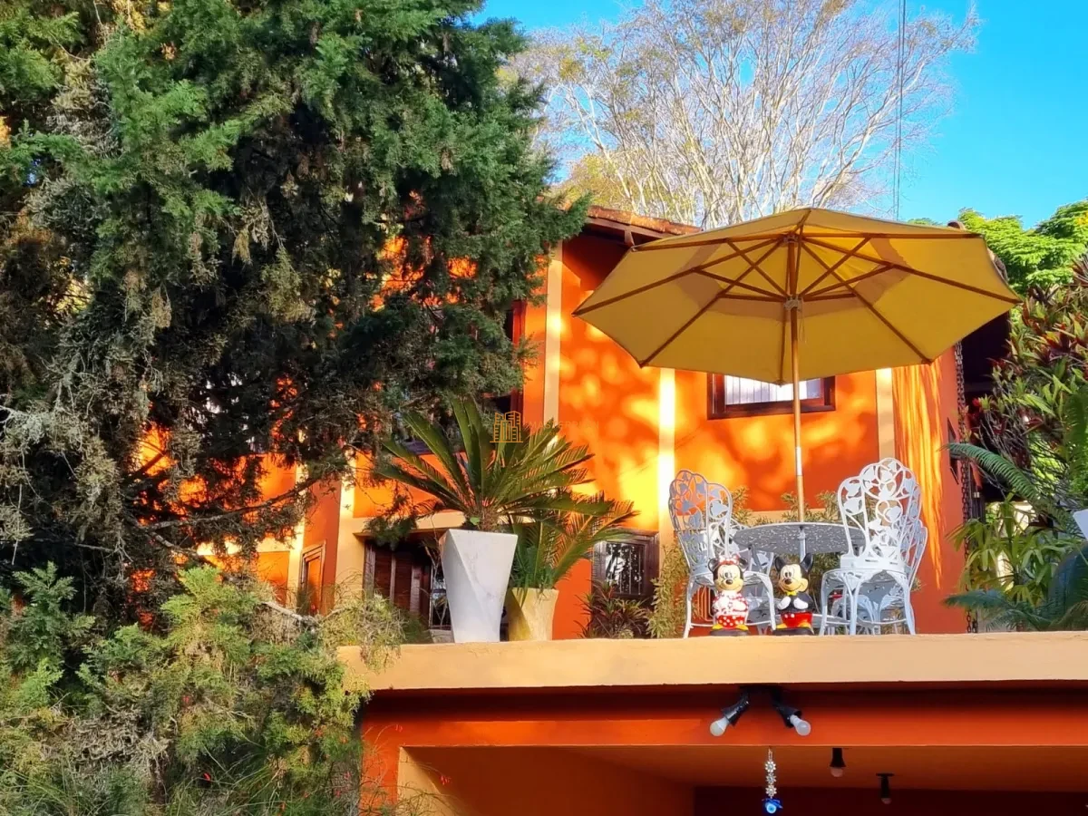 Imagem de 🏡 OPORTUNIDADE EM MIGUEL PEREIRA – CASA DUPLEX EM CONDOMÍNIO COMPLETO