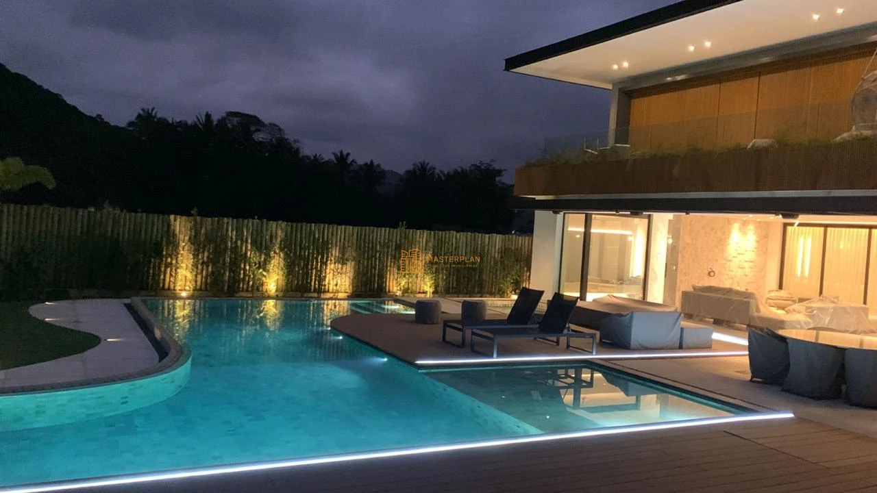 Imagem de 🏡 MANSÃO DE ALTO LUXO EM CONDOMÍNIO – DUPLEX MOBILIADA