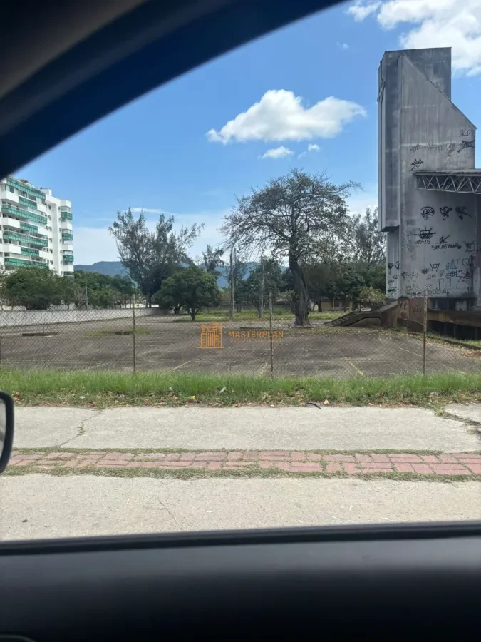 Imagem de 🌎 TERRENO COMERCIAL / INCORPORADOR – AV. DAS AMÉRICAS