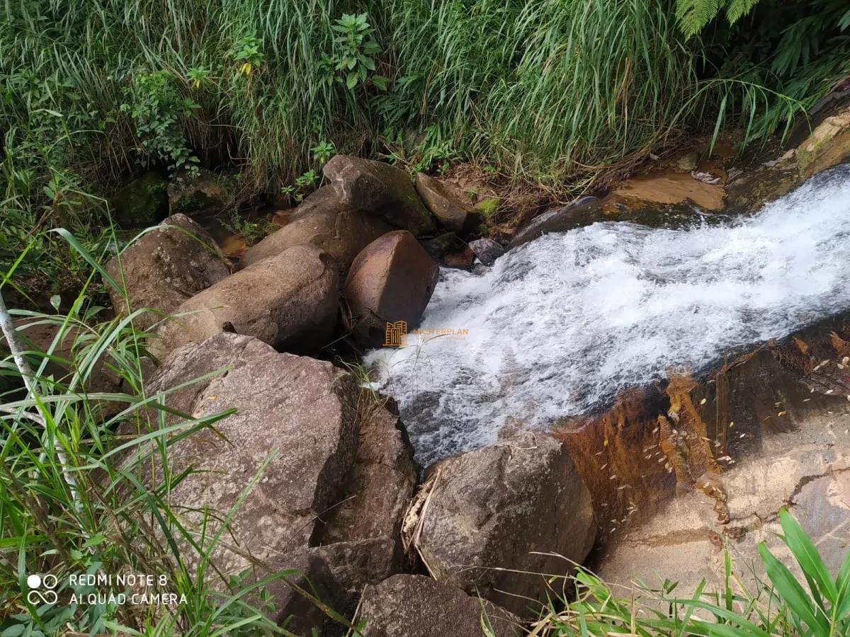 Imagem de 🌳 Fazenda com Pedreira, Eucalipto, Cachoeira e Hotel – Disponível para Venda