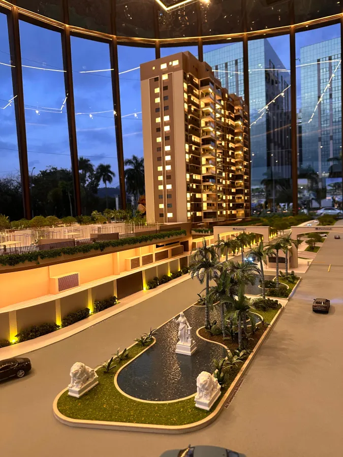 Imagem externa de Endless Península