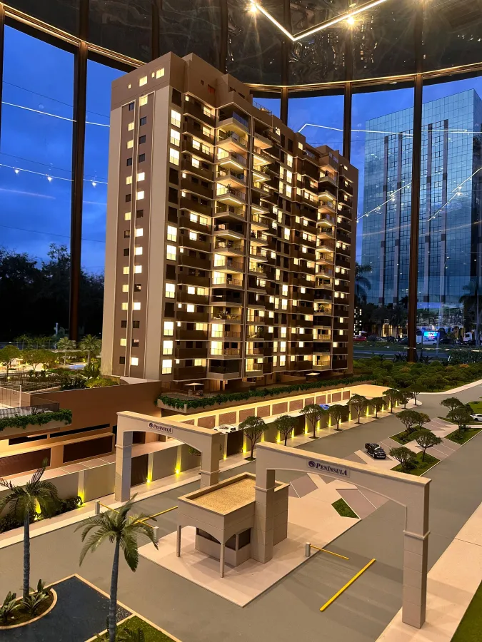 Imagem externa de Endless Península