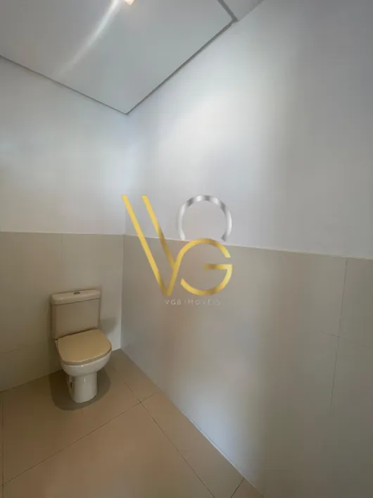 Imagem de Casa de Condomínio com 3 Quartos e 7 banheiros para Alugar, 980 m² por R$ 16.000/Mês