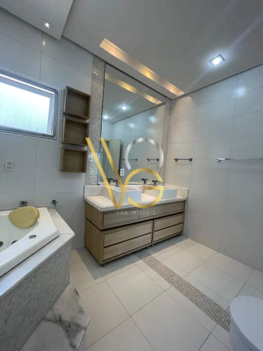 Imagem de Casa de Condomínio com 3 Quartos e 7 banheiros para Alugar, 980 m² por R$ 16.000/Mês