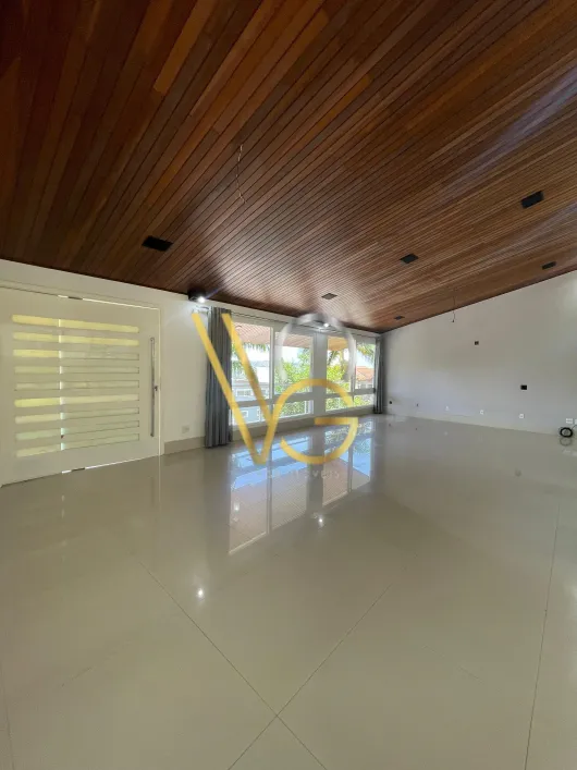 Imagem de Casa de Condomínio com 3 Quartos e 7 banheiros para Alugar, 980 m² por R$ 16.000/Mês