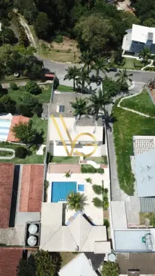 Imagem de Casa de Condomínio com 3 Quartos e 7 banheiros para Alugar, 980 m² por R$ 16.000/Mês