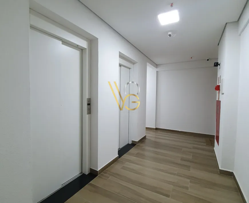 Imagem de Laje comercial para aluguel ou venda possui 258m² com 8 quartos