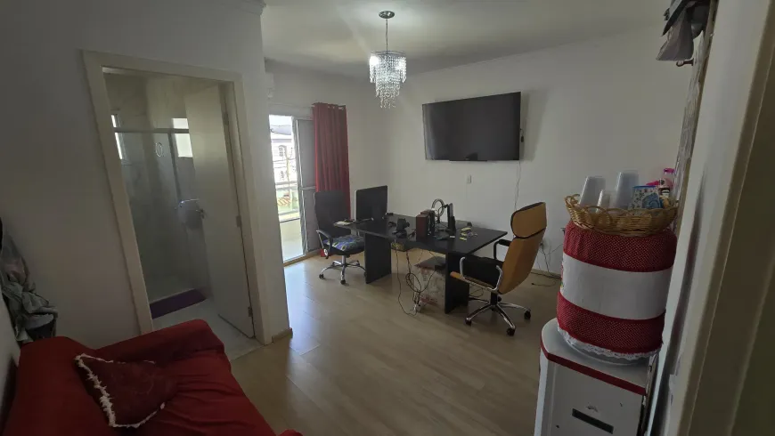 Imagem de Casa com 3 Quartos e 5 banheiros à Venda em Cidade Mae Do Ceu