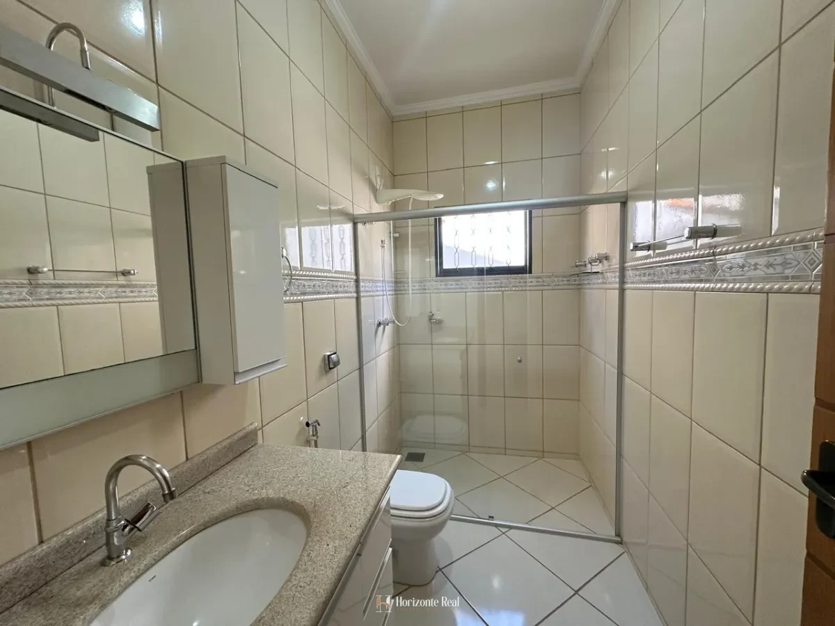 Imagem de CASA A VENDA NO CENTRO