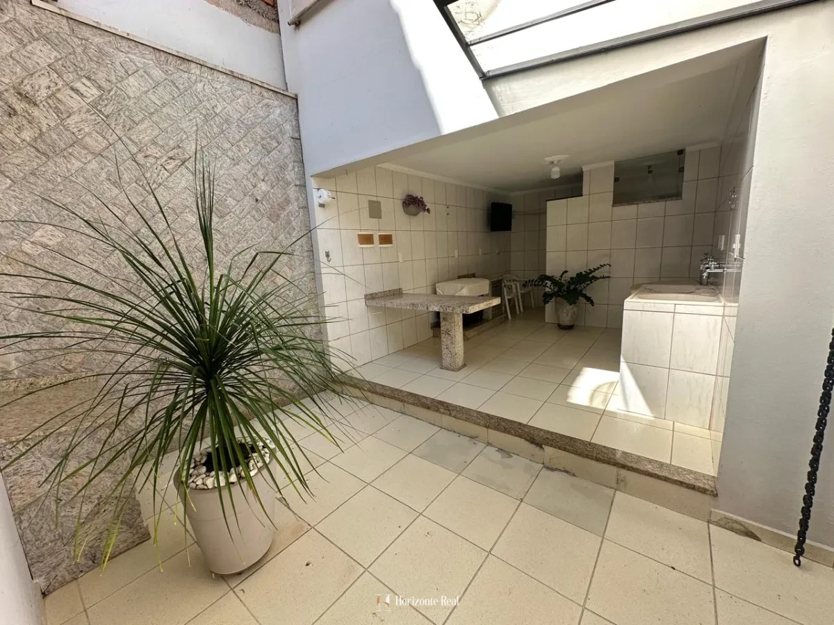 Imagem de CASA A VENDA NO CENTRO