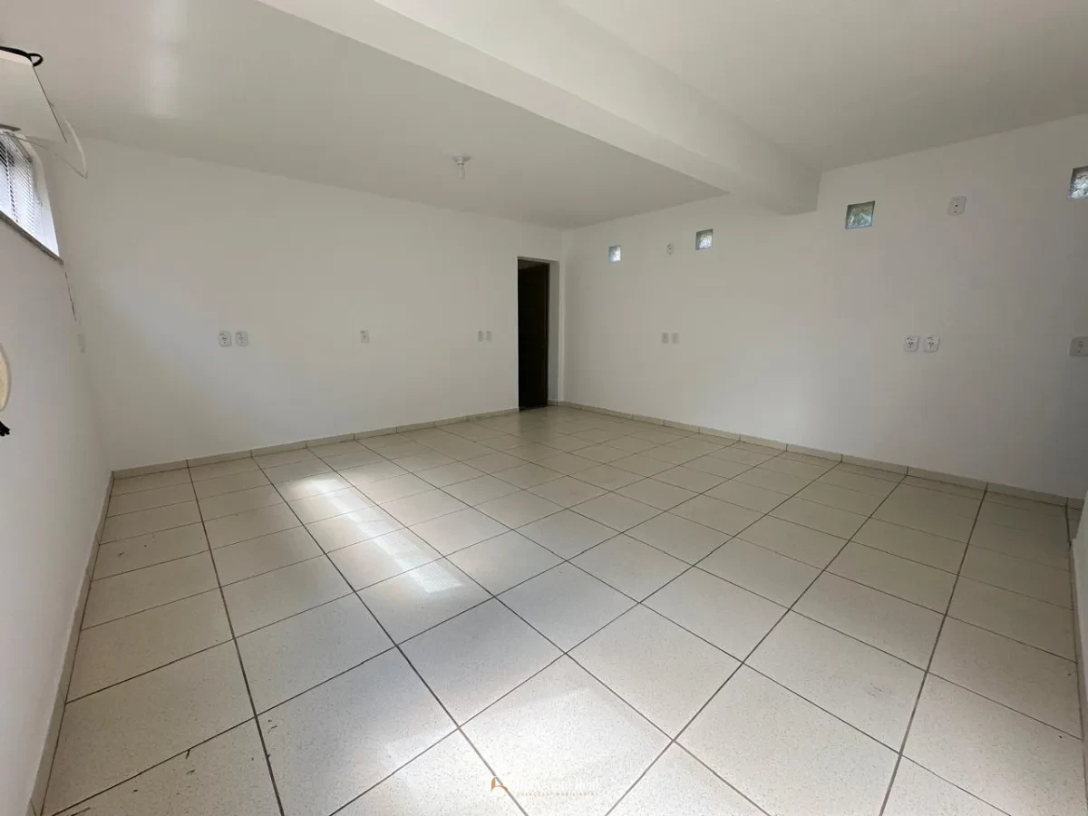 Imagem de CASA A VENDA NO CENTRO