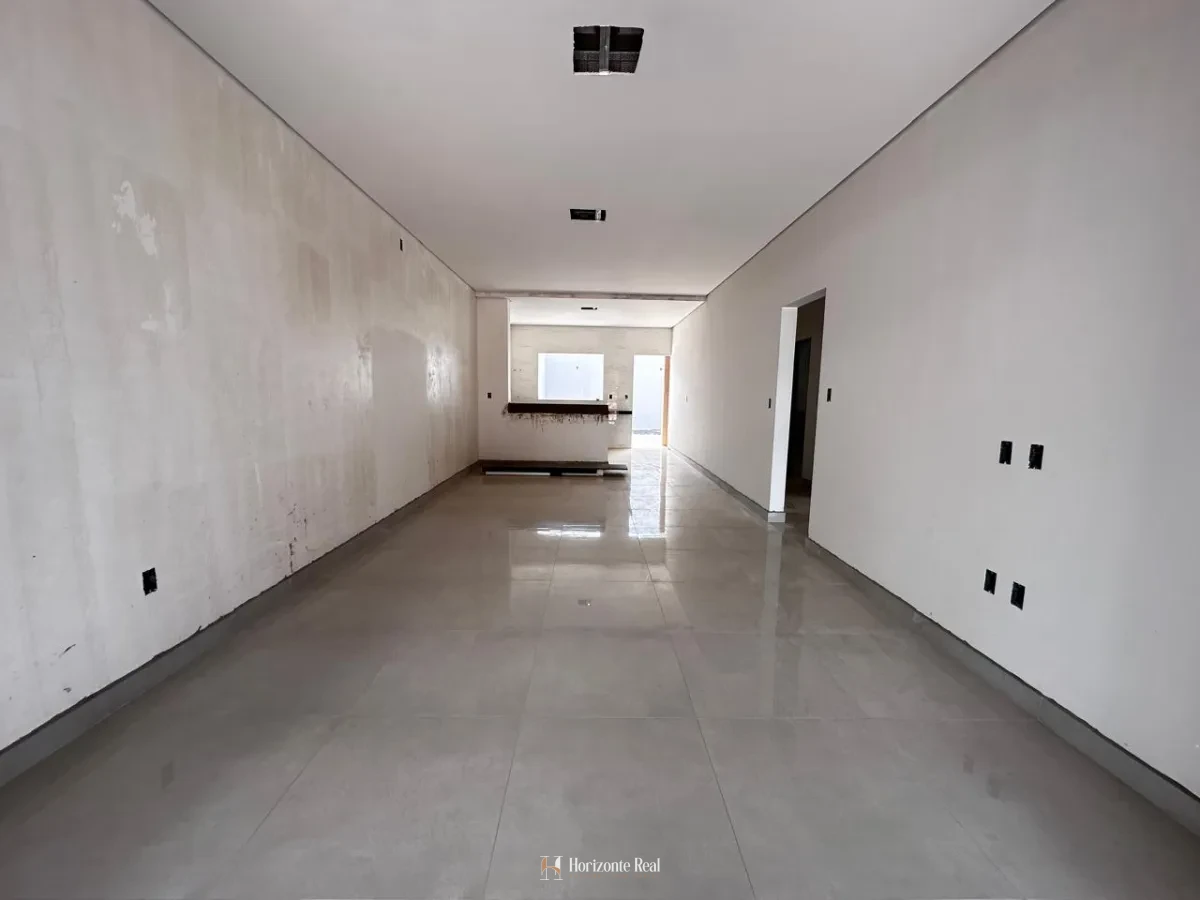 Imagem de CASA NOVA A VENDA PORTAL DA SERRA!