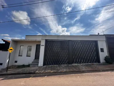 Imagem de LINDA CASA A VENDA!