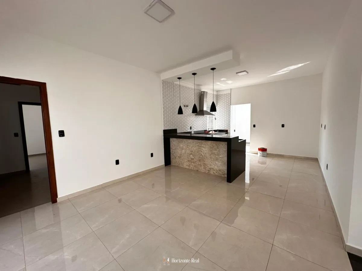 Imagem de LINDA CASA A VENDA!