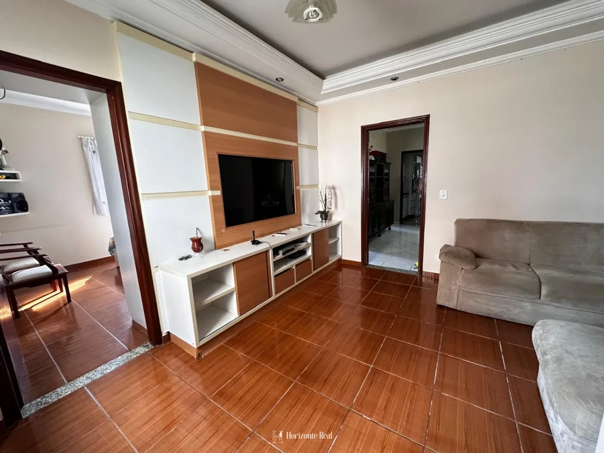 Imagem de CASA A VENDA NO CENTRO