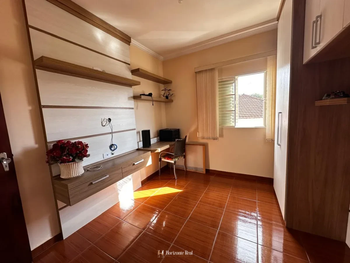 Imagem de CASA A VENDA NO CENTRO