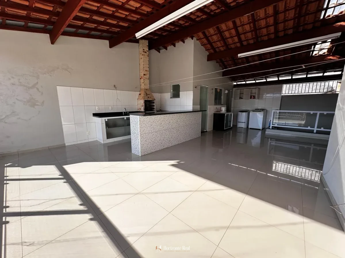 Imagem de CASA A VENDA NO CENTRO