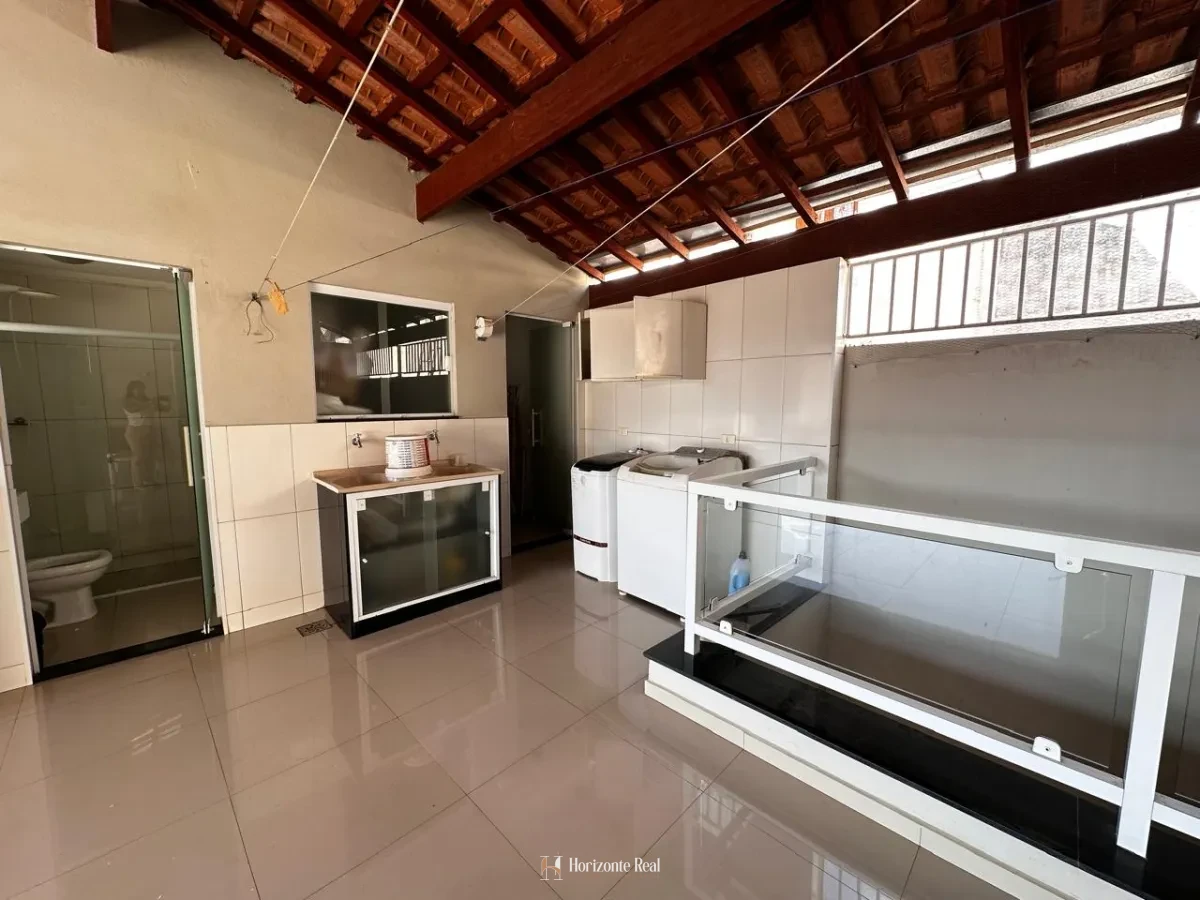 Imagem de CASA A VENDA NO CENTRO