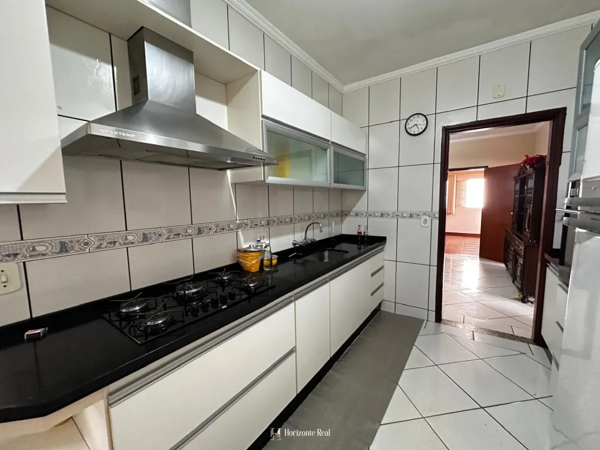 Imagem de CASA A VENDA NO CENTRO