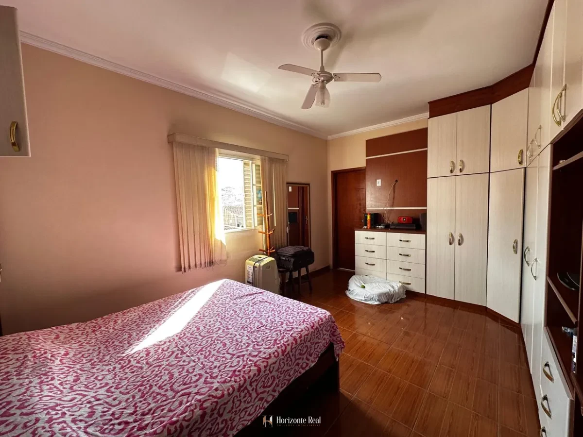Imagem de CASA A VENDA NO CENTRO