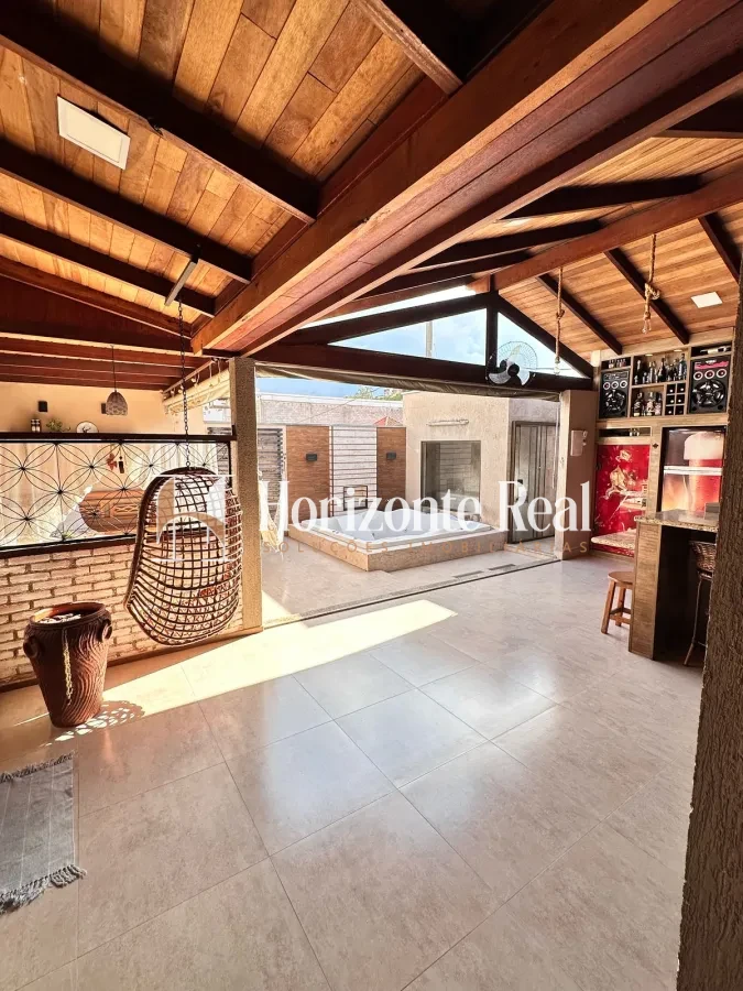 Imagem de CASA - BAIRRO CHAMONIX