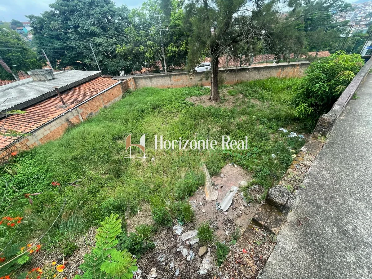 Imagem de TERRENO NA AVENIDA PRINCIPAL