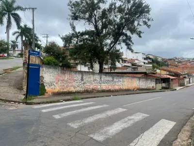 Imagem de TERRENO NA AVENIDA PRINCIPAL