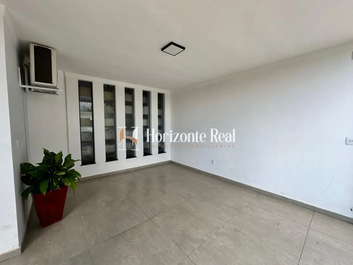 Imagem de IMOVEL-RESIDENCIAL DOS NOBRES