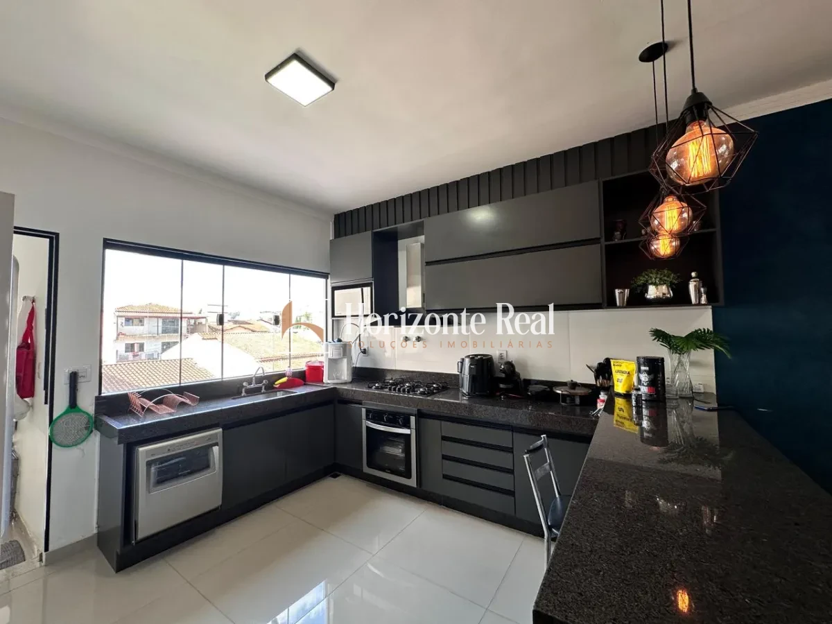 Imagem de IMOVEL-RESIDENCIAL DOS NOBRES