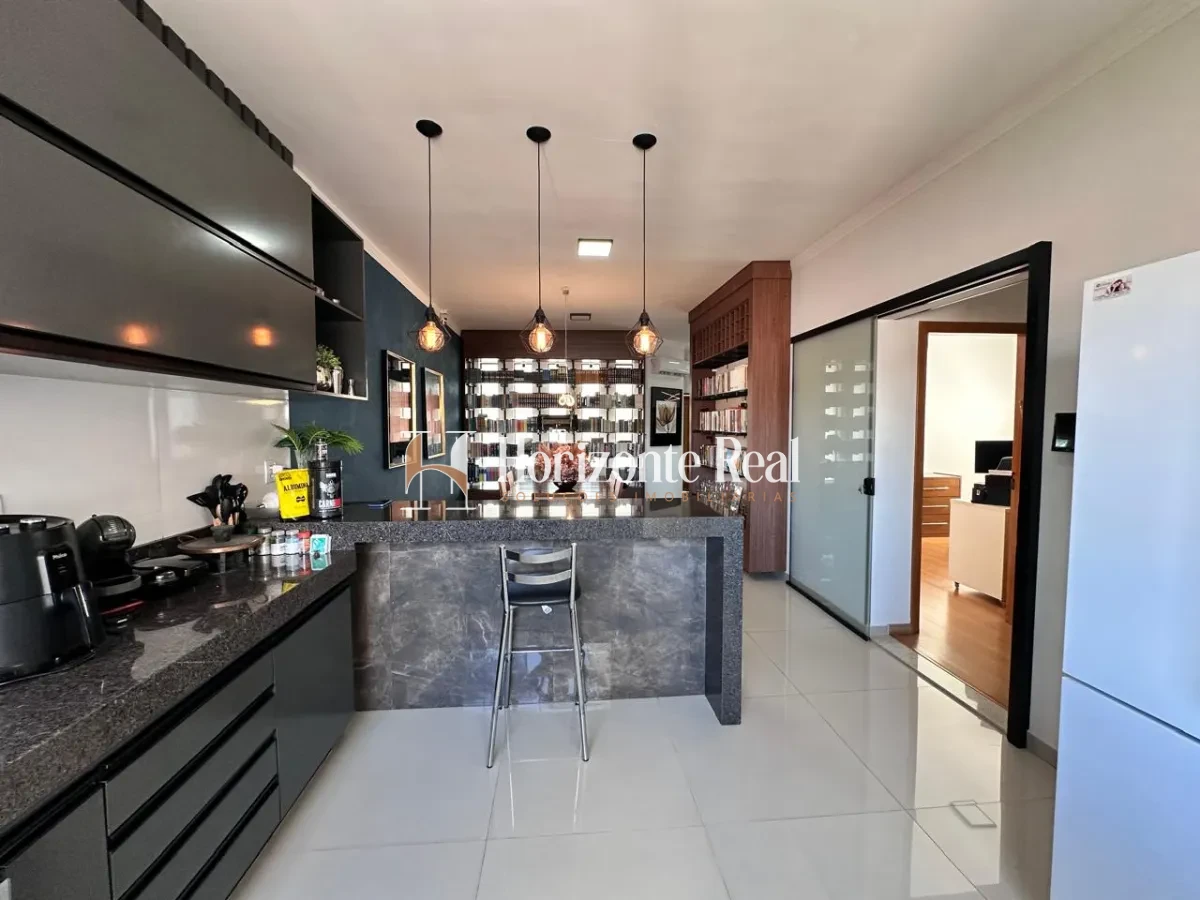 Imagem de IMOVEL-RESIDENCIAL DOS NOBRES