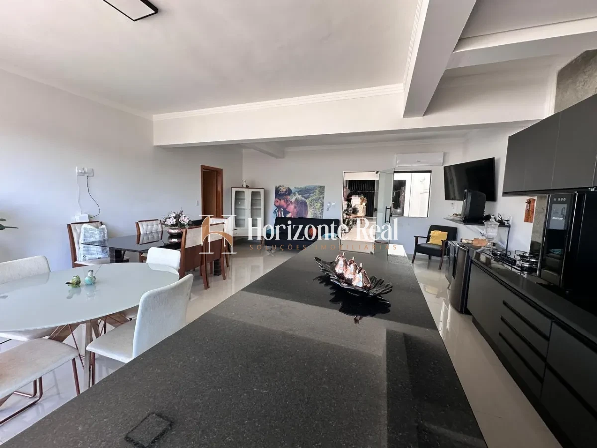 Imagem de IMOVEL-RESIDENCIAL DOS NOBRES