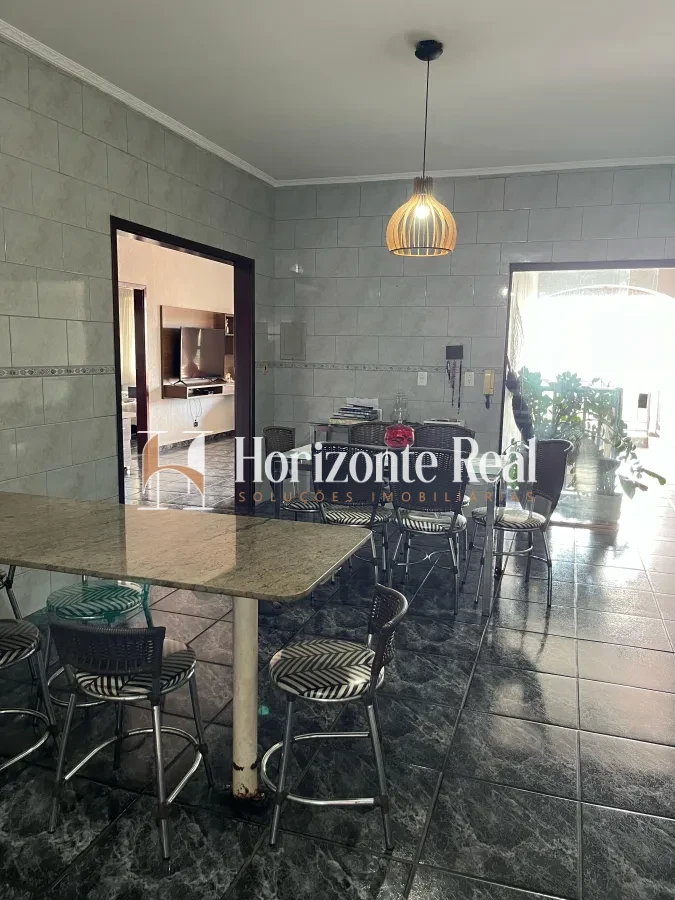 Imagem de CASA RESIDENCIAL E COMERCIAL