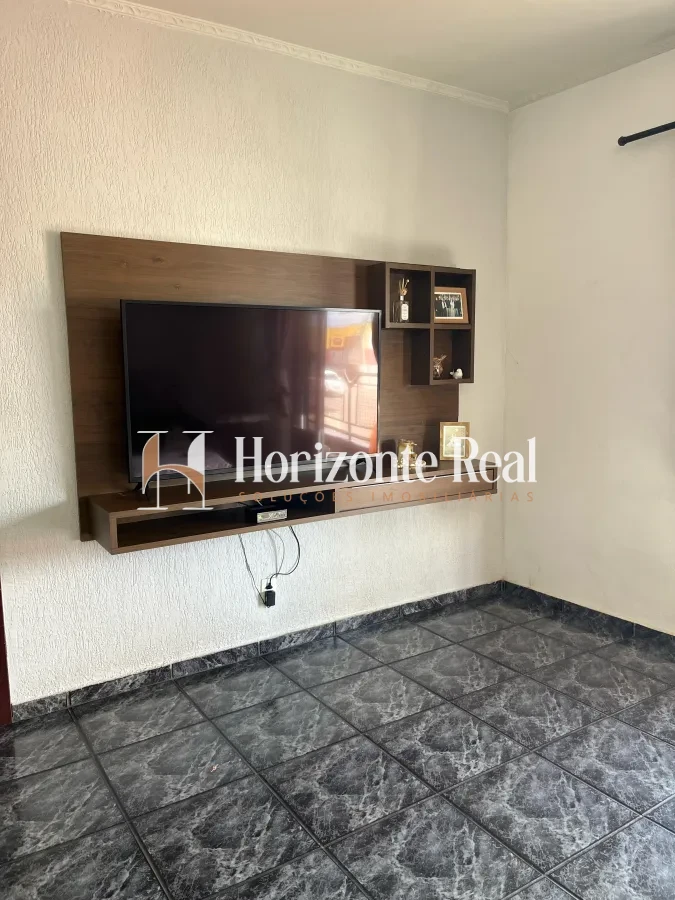 Imagem de CASA RESIDENCIAL E COMERCIAL