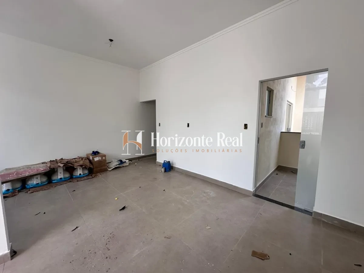 Imagem de CASA EM FASE FINAL DE ACABAMENTO