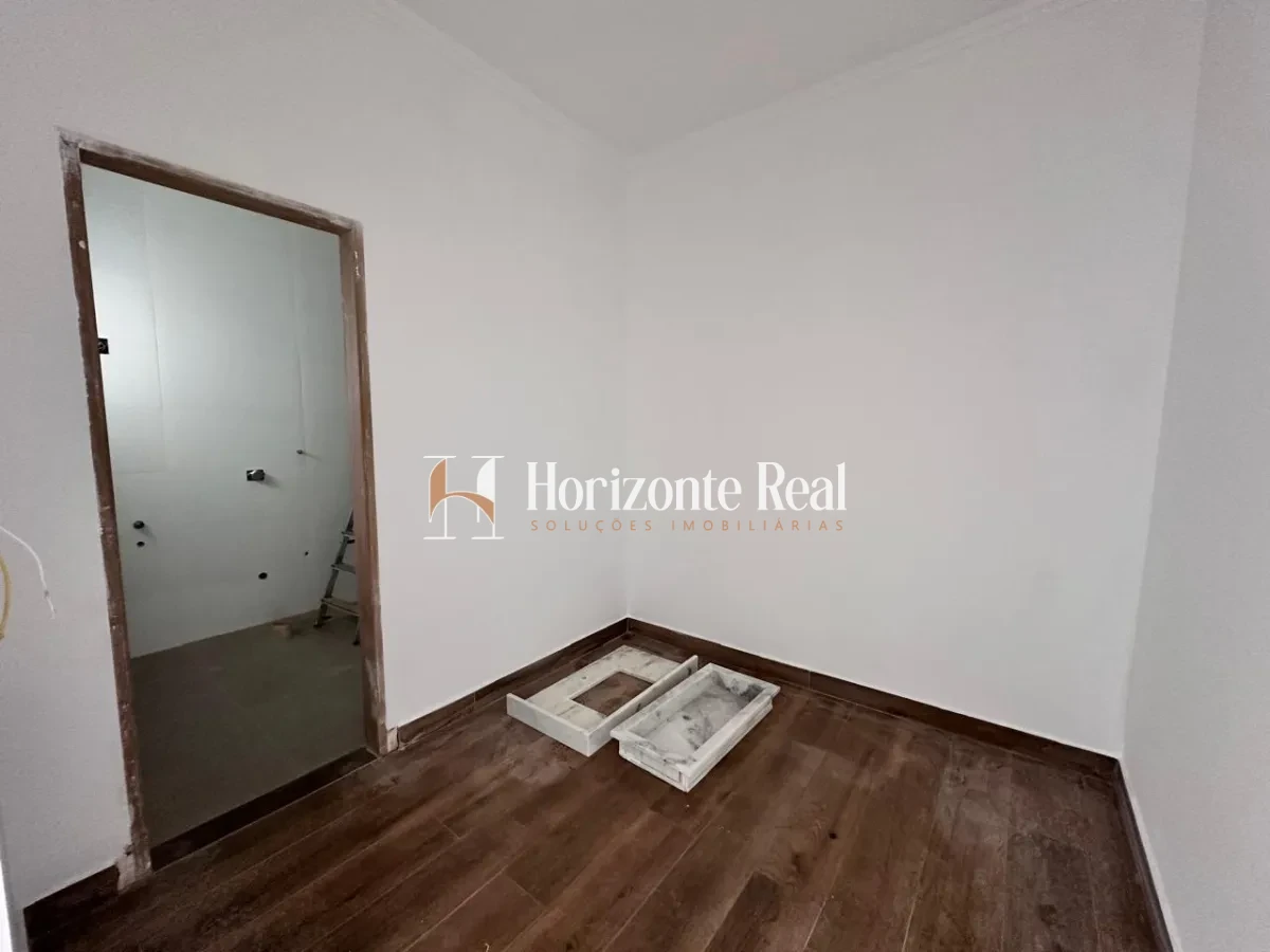 Imagem de CASA EM FASE FINAL DE ACABAMENTO