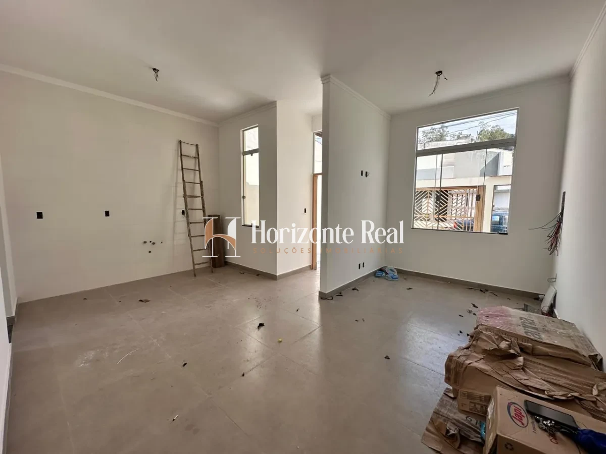 Imagem de CASA EM FASE FINAL DE ACABAMENTO