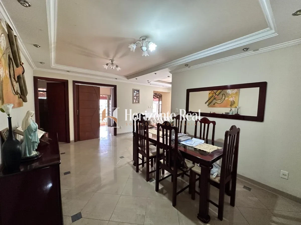 Imagem de CASA AMPLA A VENDA