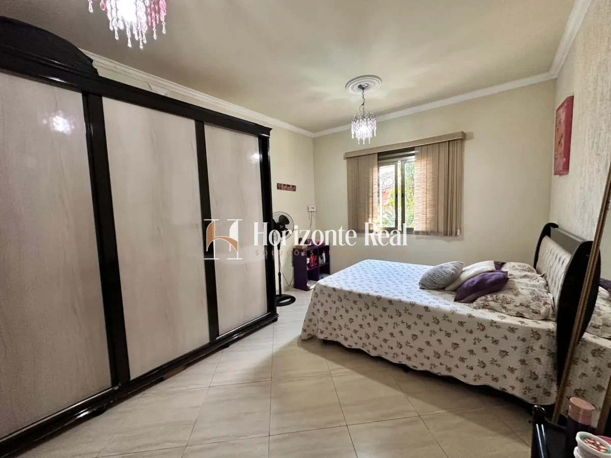 Imagem de CASA AMPLA A VENDA