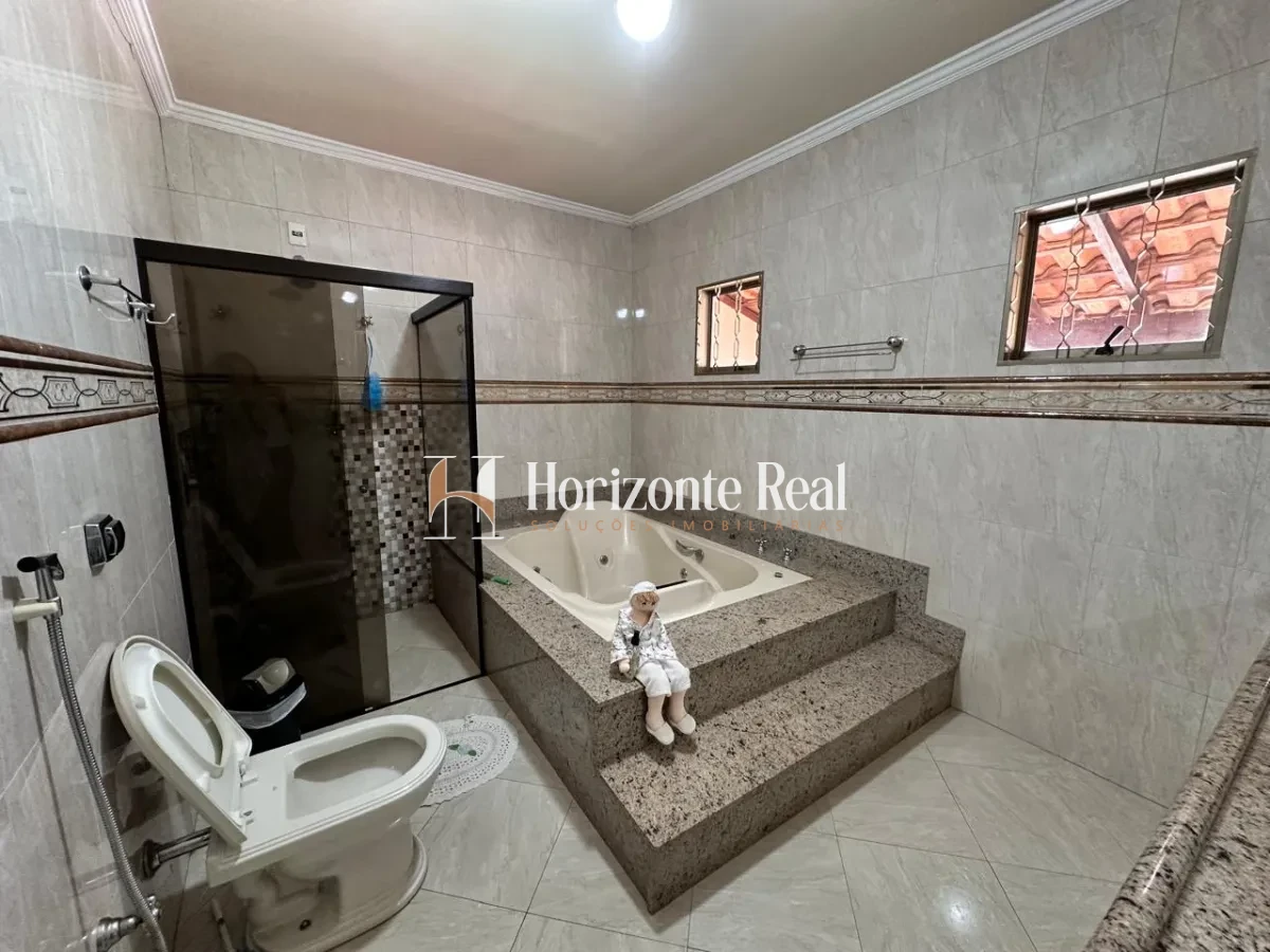 Imagem de CASA AMPLA A VENDA
