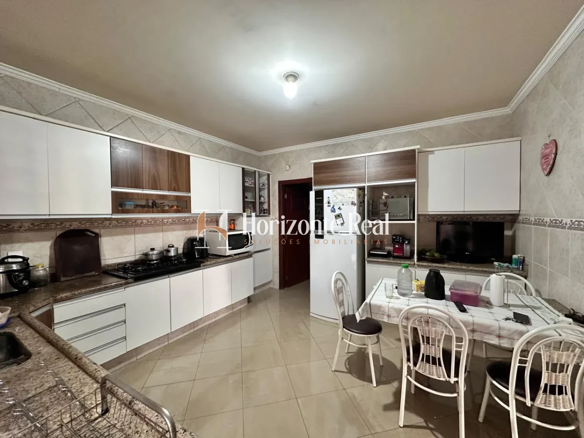 Imagem de CASA AMPLA A VENDA