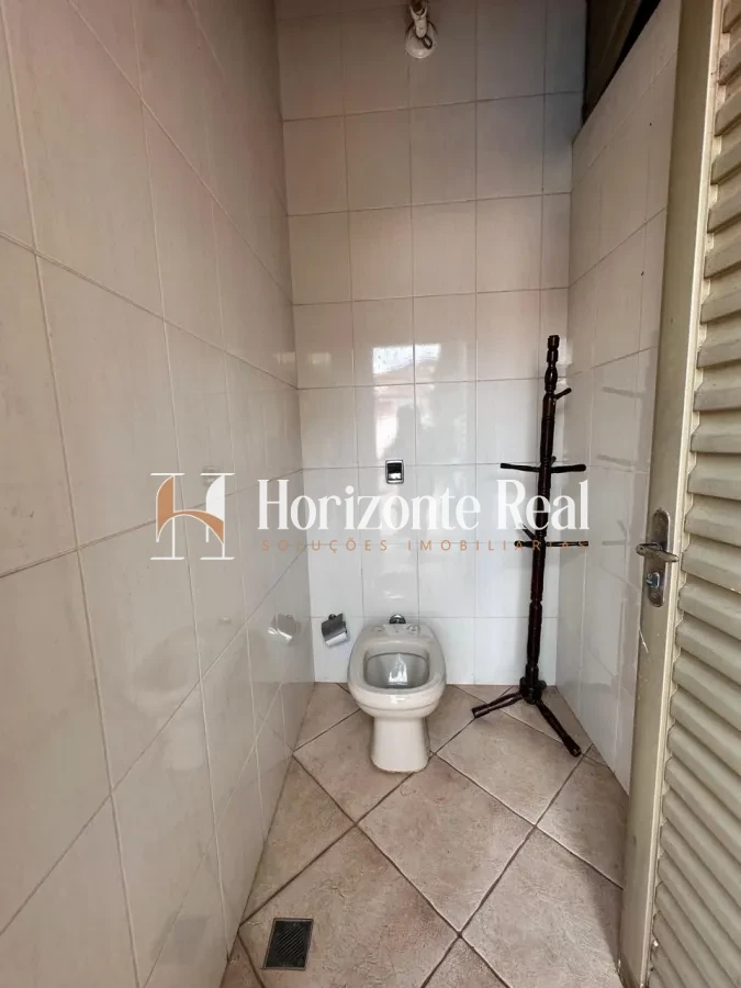 Imagem de CASA AMPLA A VENDA