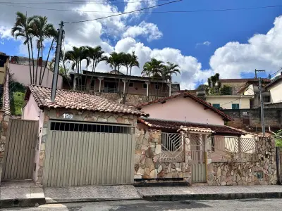 Imagem de CASA AMPLA A VENDA