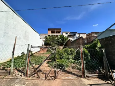 Imagem de TERRENO JARDIM DAS OLIVEIRAS