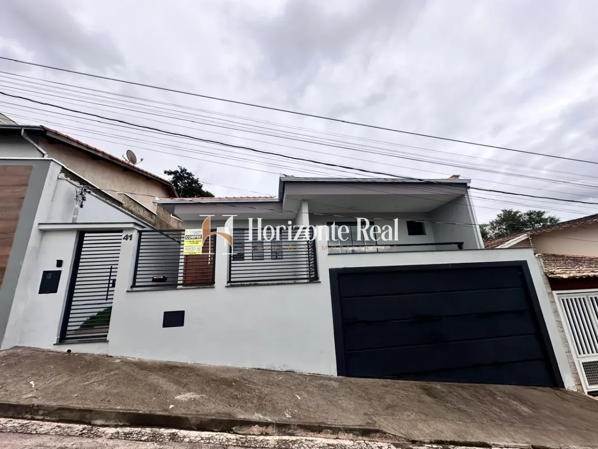 Imagem de VENDE-SE CASA ACONCHEGANTE COM 2 QUARTOS + 1 SUITE - EXCELENTE OPORTUNIDADE !!