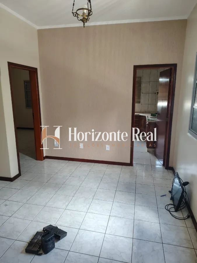 Imagem de OPORTUNIDADE IMPERDÍVEL !! IMÓVEL COMPLETO Á VENDA – IDEAL PARA MORADIA E NEGÓCIO