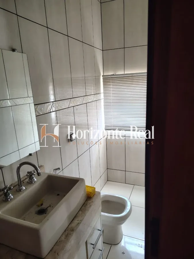 Imagem de OPORTUNIDADE IMPERDÍVEL !! IMÓVEL COMPLETO Á VENDA – IDEAL PARA MORADIA E NEGÓCIO